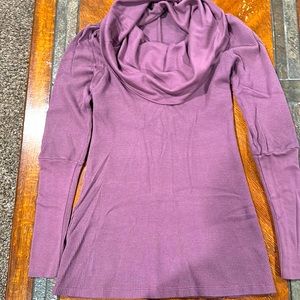 Cowel neck t shirt. Mauve